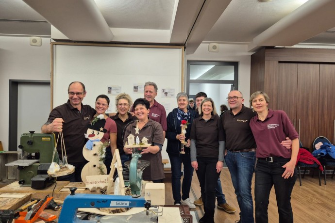 Spende 1800 Euro / Schreinerei Günther